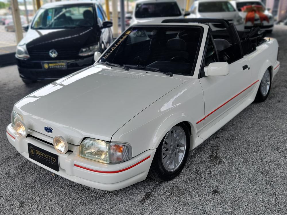 escort-xr3 4